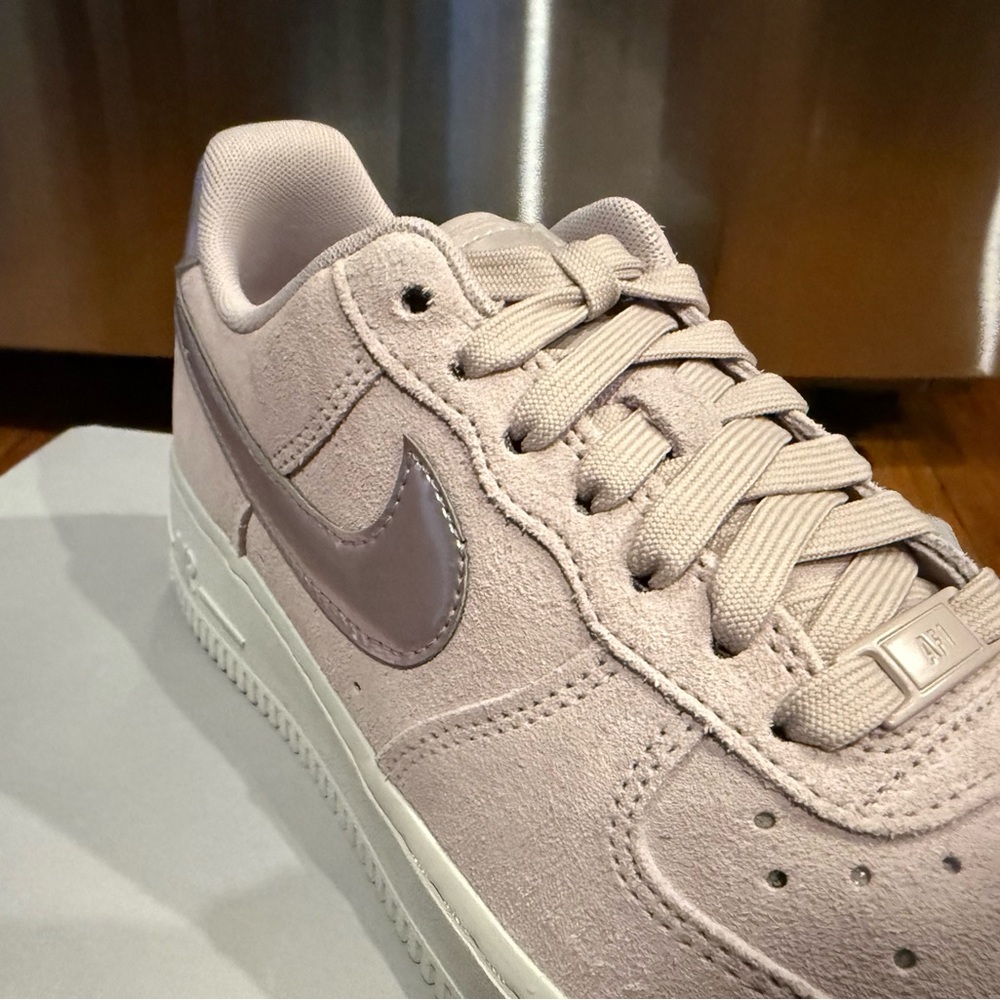 Nike Women's Blush Sneakers - Picture 3 of 6